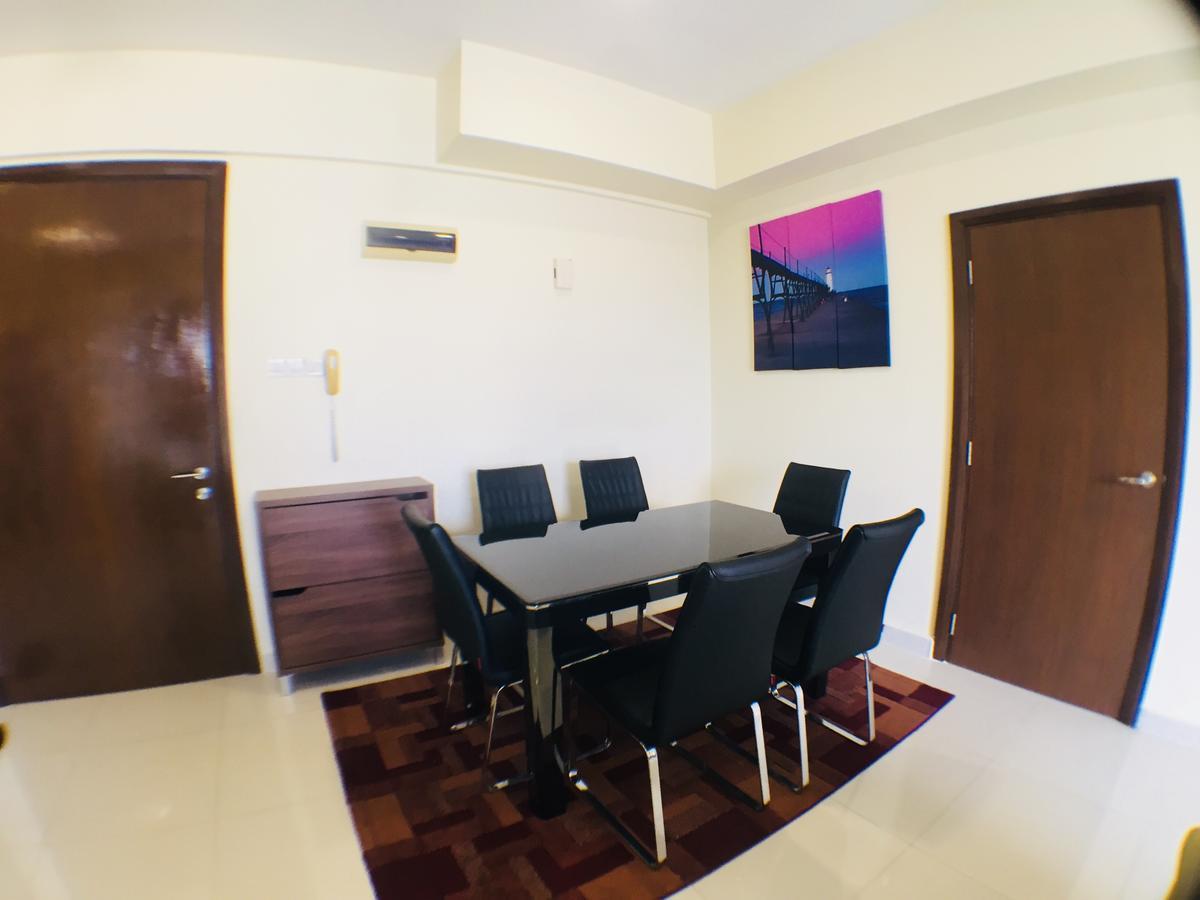 Regalia Suites By Ihost Kuala Lumpur Luaran gambar
