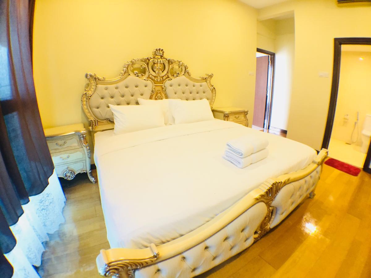 Regalia Suites By Ihost Kuala Lumpur Luaran gambar
