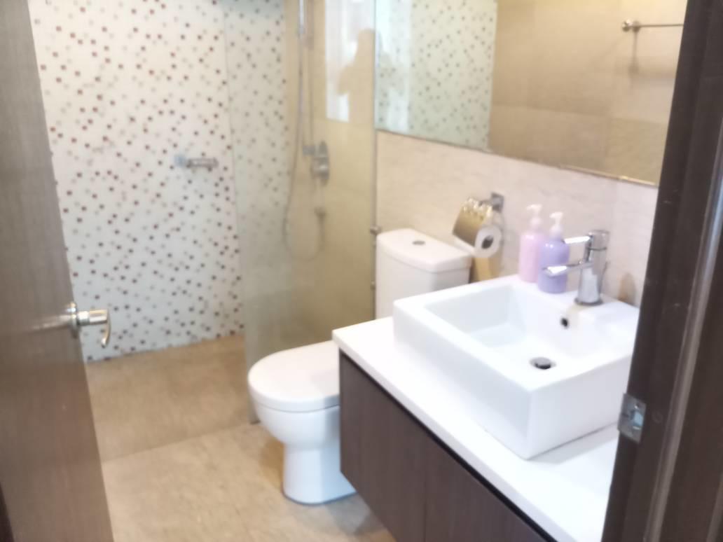 Regalia Suites By Ihost Kuala Lumpur Luaran gambar