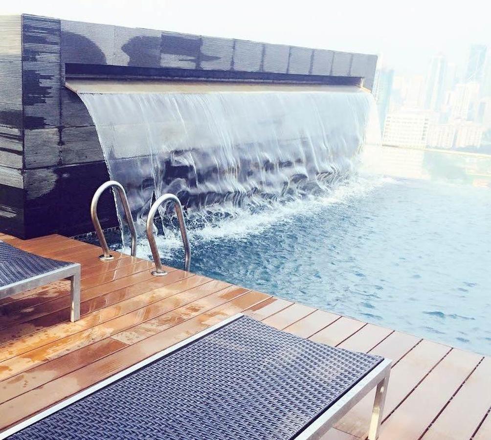 Regalia Suites By Ihost Kuala Lumpur Luaran gambar