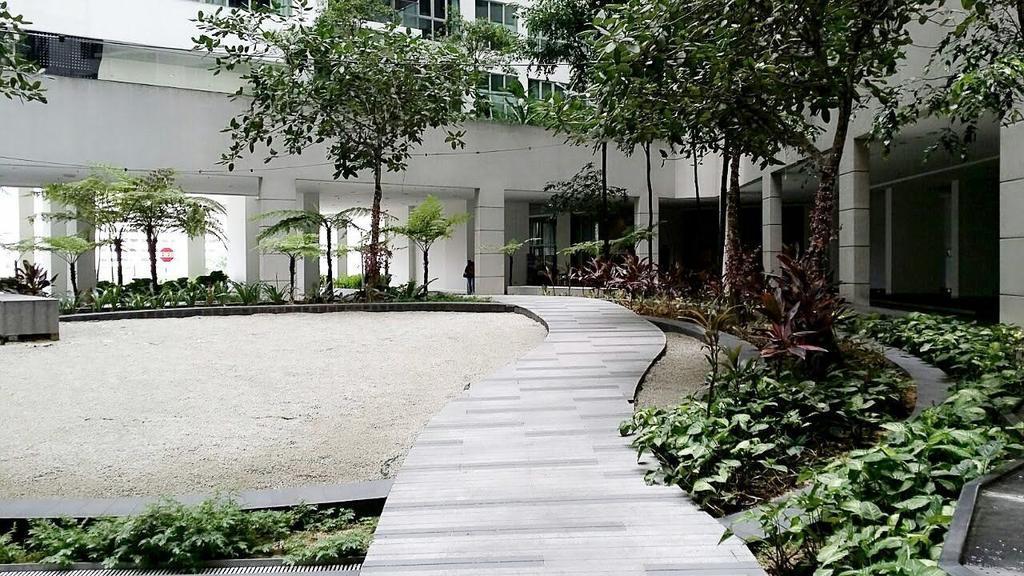 Regalia Suites By Ihost Kuala Lumpur Luaran gambar